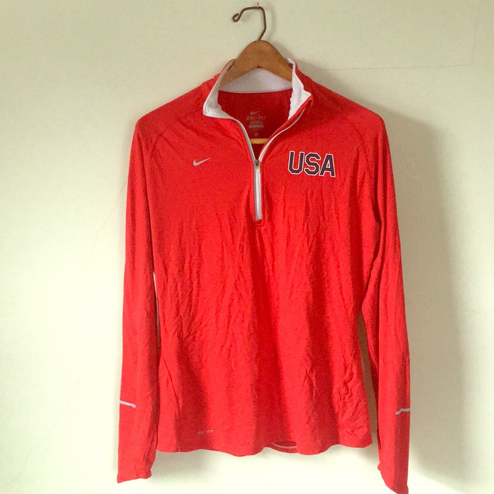 Nike Dri-Fit USA pullover